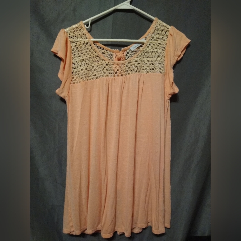 Keren Hart Light Pink Crochet Women's Top